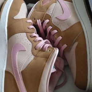 Air jordan 1 MID WB GG